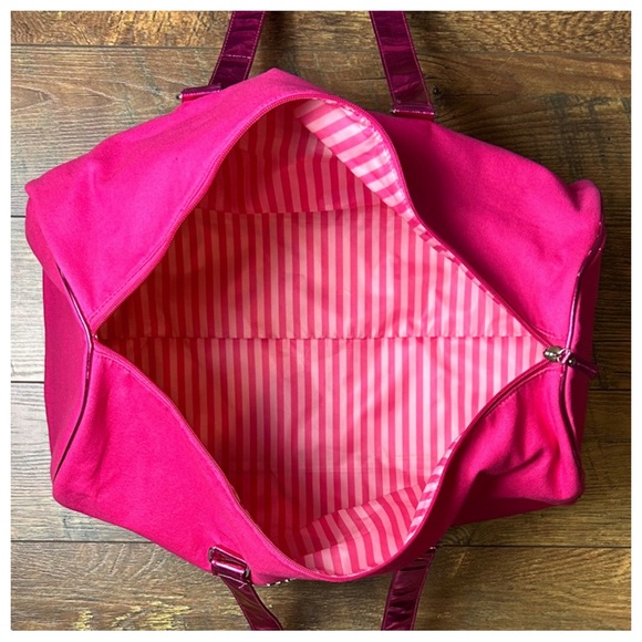 Victoria’s Secret Getaway XL Bag - Picture 6 of 10